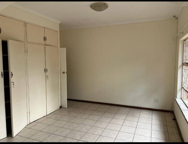 4 BEDROOM HOUSE FOR SALE IN GLENVISTA